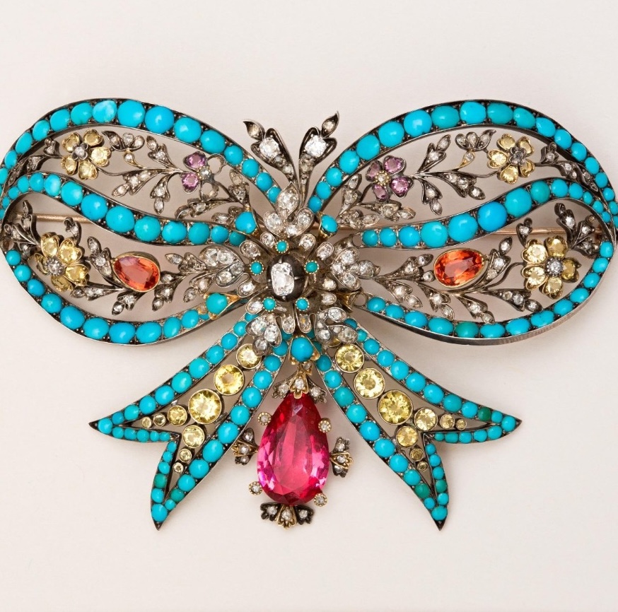 Лекция «Украшения XVIII — начала XX века: мода и этикет»