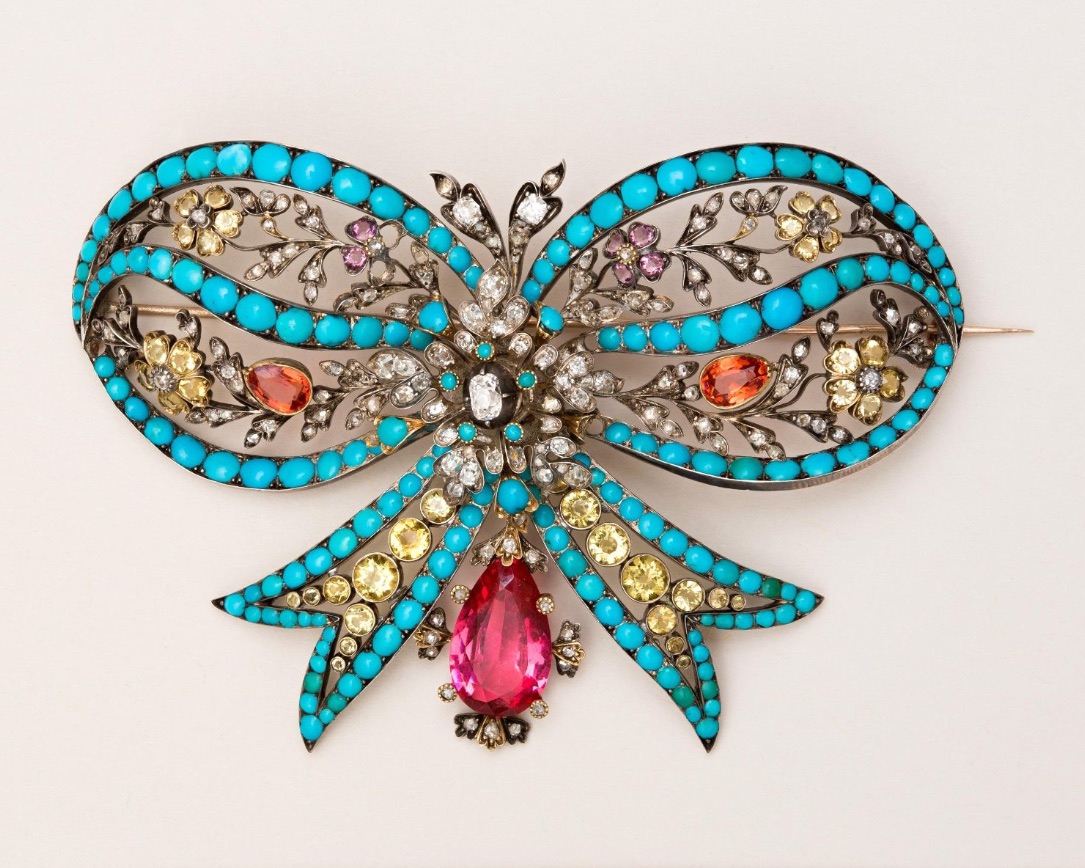 Лекция «Украшения XVIII — начала XX века: мода и этикет»