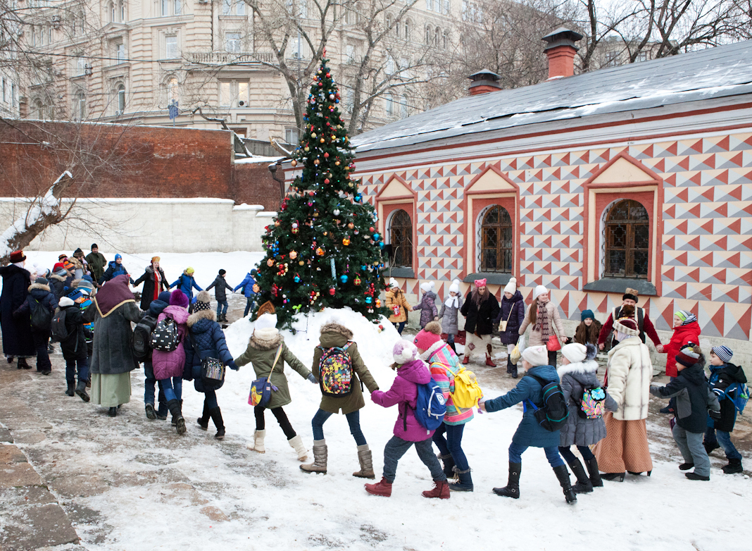 Интерактивное представление «Волшебная елка»