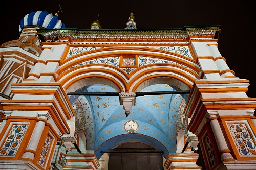 Росписи XVII – XVIII вв. на северо-западном крыльце Покровского собора